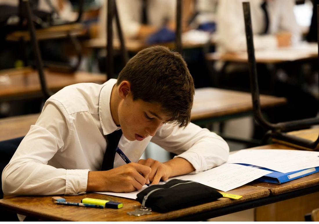 Élève en examen